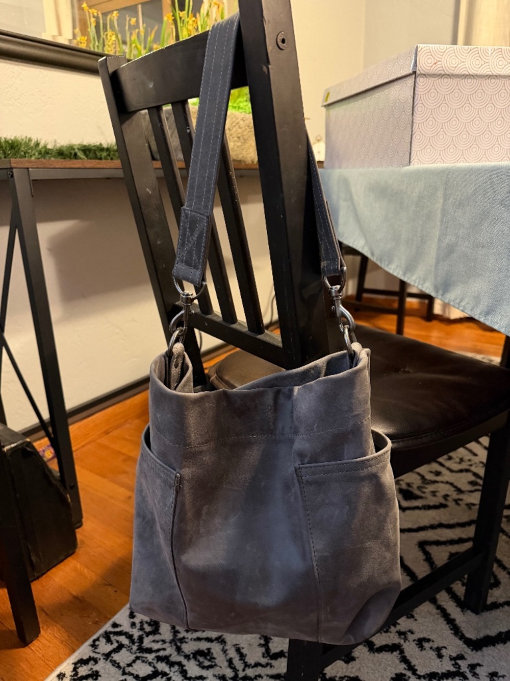 EUC Rough & Tumble Small Leather Lotus in Granite Gray/Grey